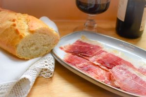 Jamón-de-bellota-100%ibérico-JamonesCarvajal