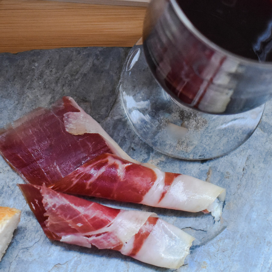 LAS TAPAS Y SU ORIGEN