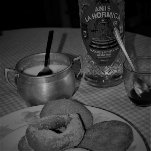 los-tradicionales-pesos-a-romana-de-Jabugo-Jamones Carvajal