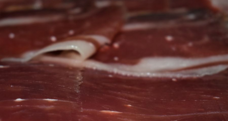 como-viajar-con- ibéricos-de-Jabugo-Jamones Carvajal