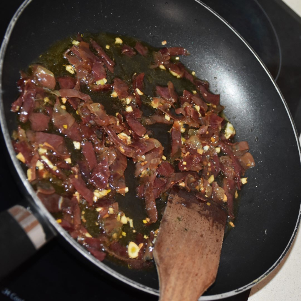 espaguetis-con-jamón-ibérico-de-Jabugo-Jamones Carvajal
