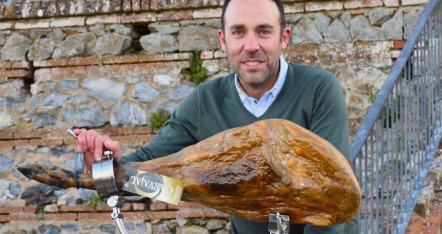Jamones- Carvajal -esencia-única